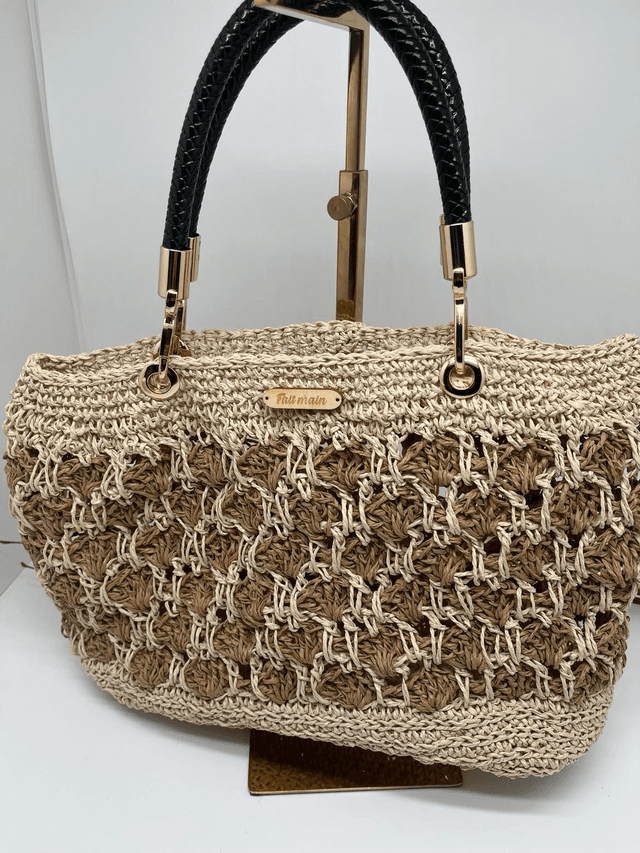 Panier en raphia au crochet