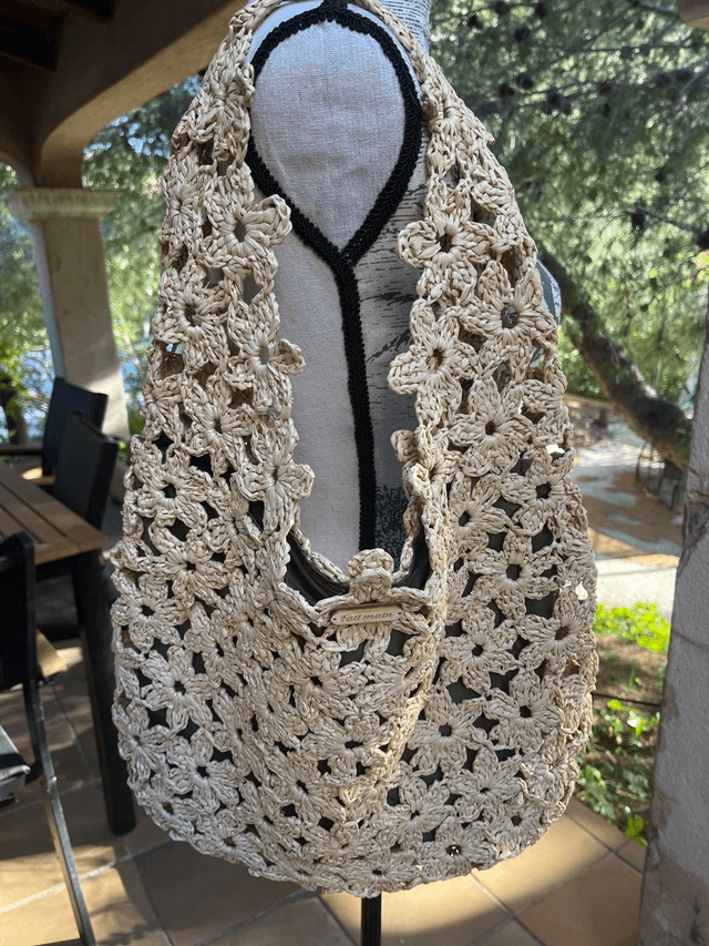 Sac &quot;Fleur&quot; fait main en raphia souple